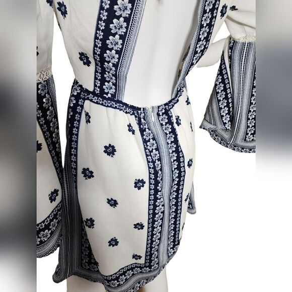 Flying Tomatoe dress - Picture 12 of 15